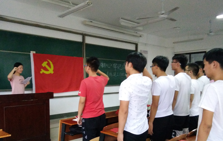 QQ截图20180703175529.png QQ截图20180703175529.png